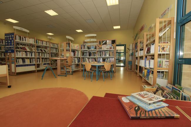 Bibliothèque Mazayes intérieur